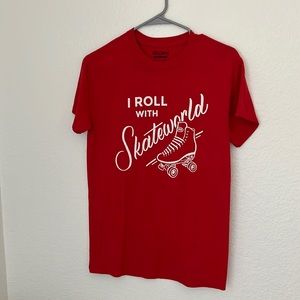 Vintage I Roll With Skate world Unisex Size Small T Shirt Red 80’s 90’s Rink
